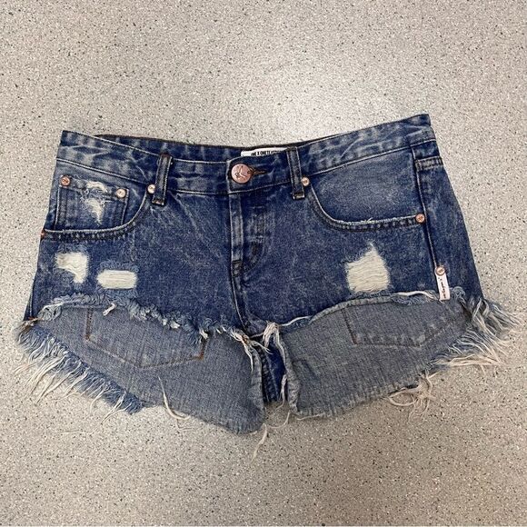 One Teaspoon Bonitas Low Waist Distressed Denim Cutoff Shorts 27 - Picture 2 of 9